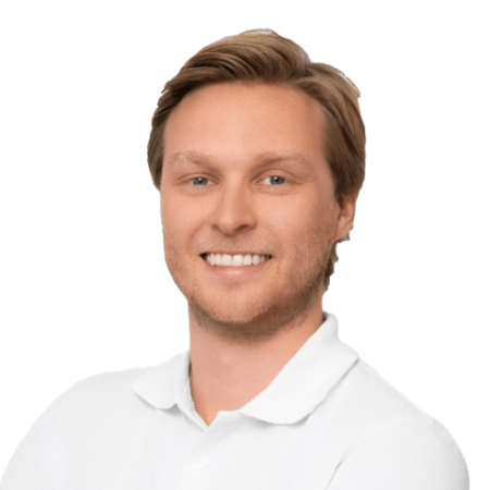 Yannick_Ehmann_neu_526x541-removebg-preview